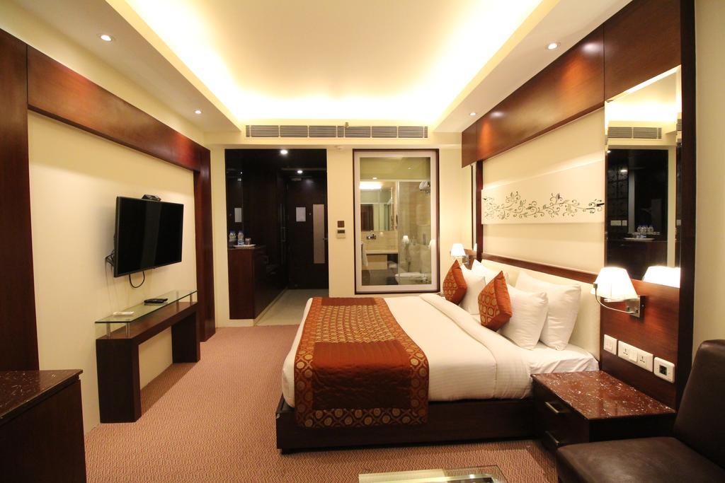 Hotel Golden Grand Delhi (National Capital Territory of India)