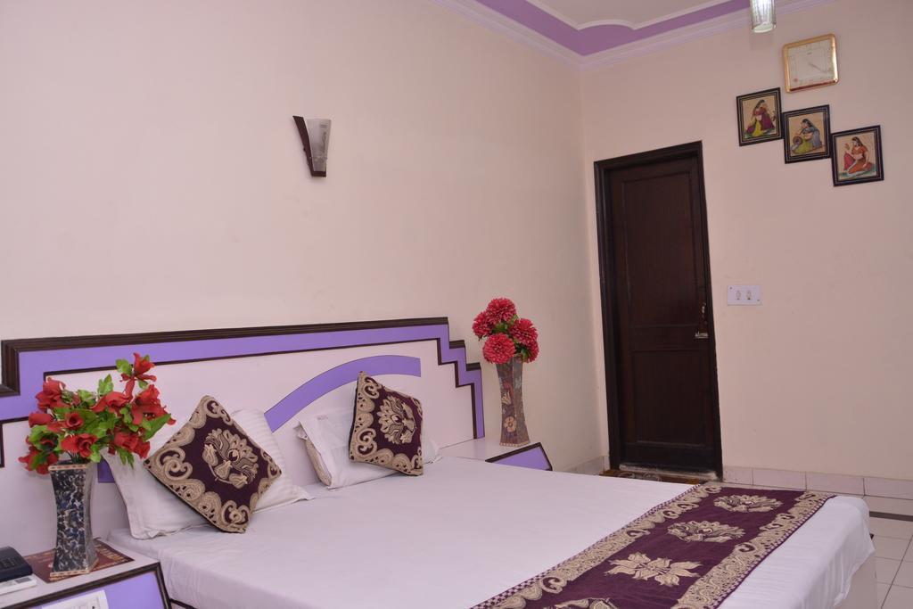 Yatri International
