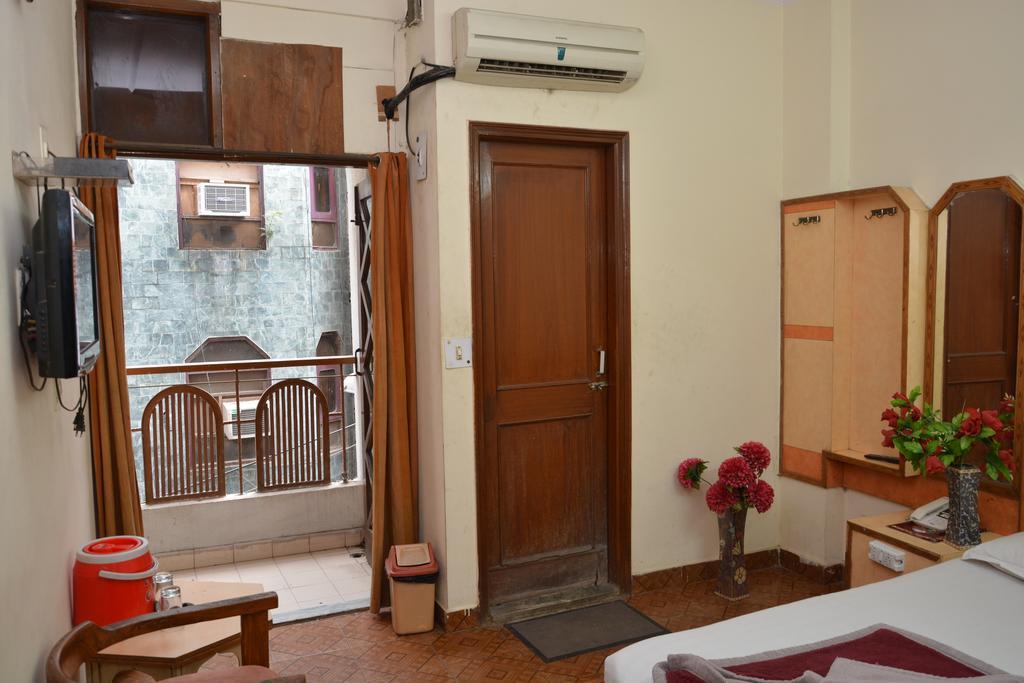 Yatri International Guest house 2*