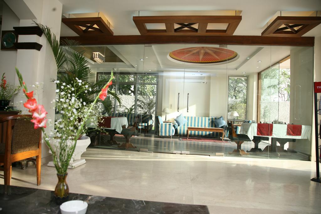 The Royal Residency 3*