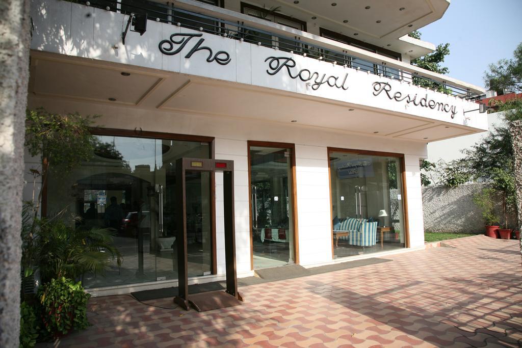 Hotel The Royal Residency 3*