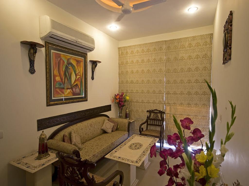 Red Maple Homestay *