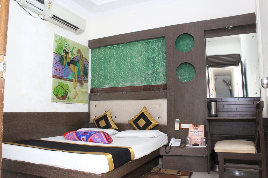 Shiv Palace Bed & Breakfast New Delhi