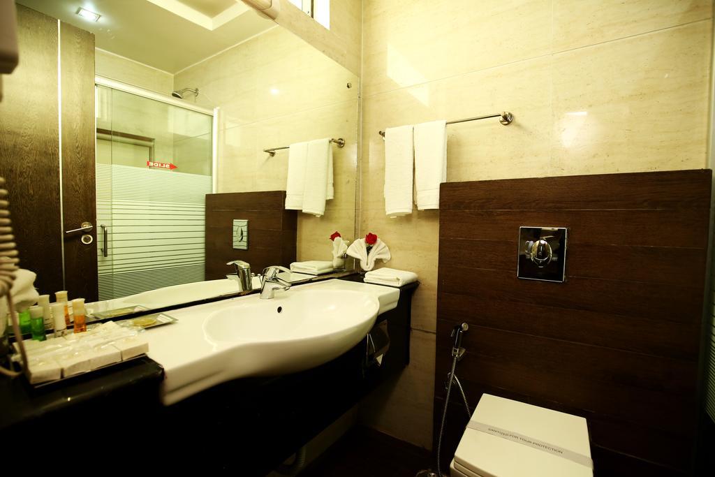 Evoke Lifestyle, Delhi