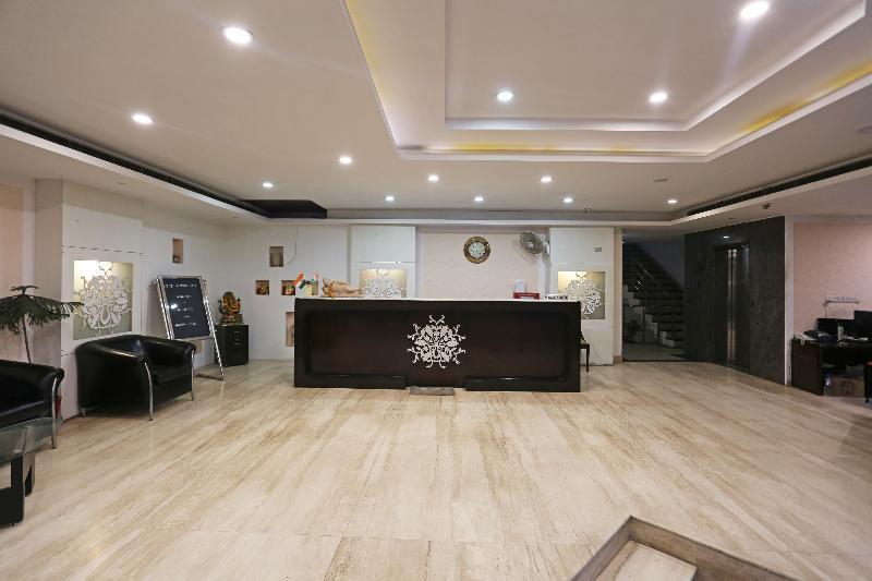 Hotel Alpine Tree New Delhi