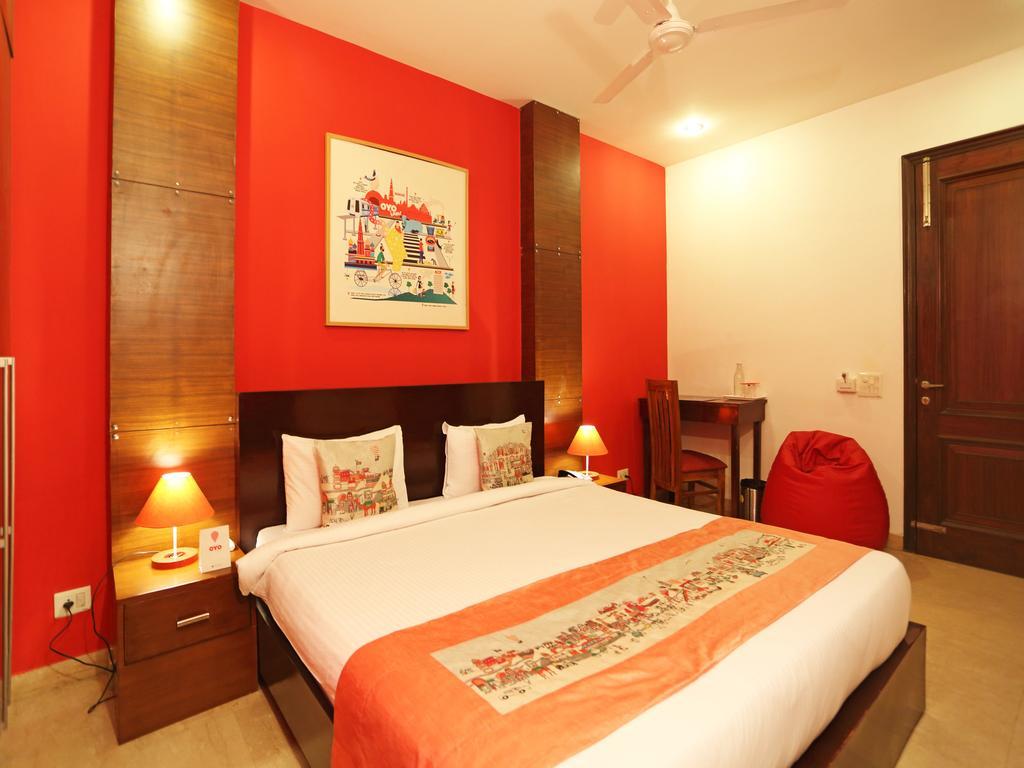 Oyo 5265 Hauz Khas Metro Hotel 2*