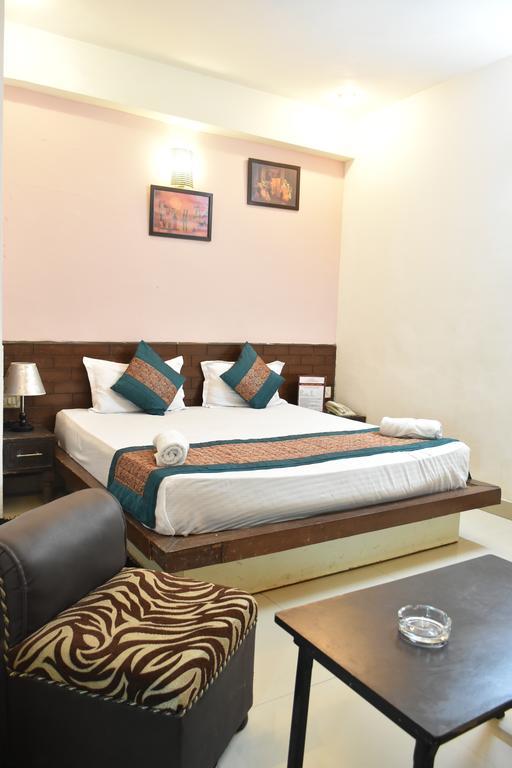 Hotel Airport Port View New Delhi