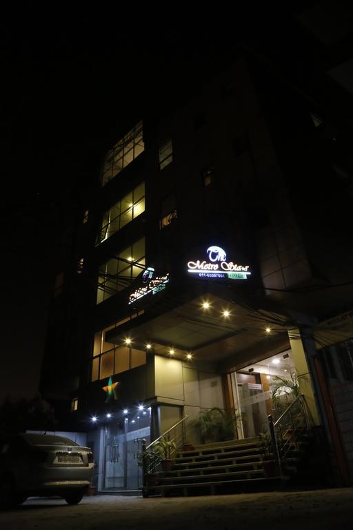 Guest house Flagship 9046 Hotel Metro Star 3*