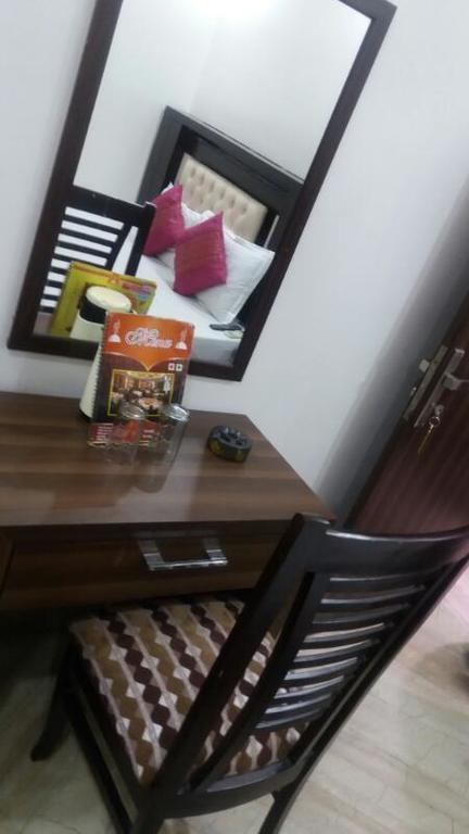 Poonam International Hotel New Delhi