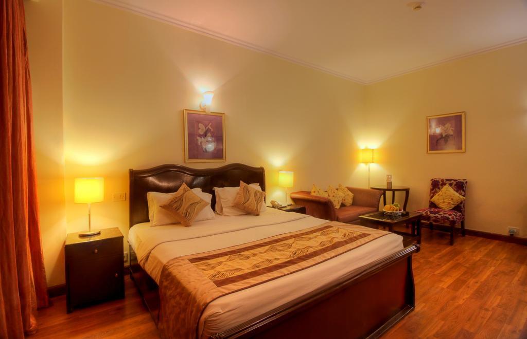 The Claremont & Convention Centre 3*