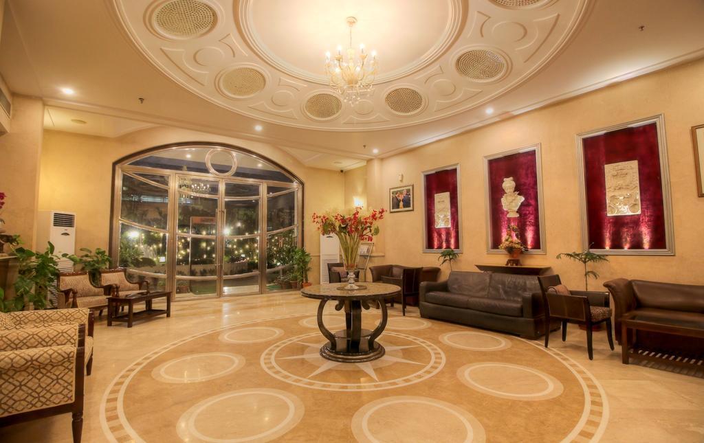 The Claremont & Convention Centre Hotel 3*