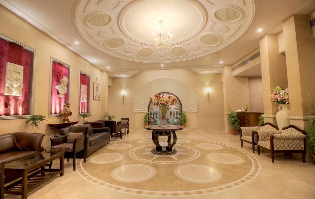 The Claremont & Convention Centre Hotel 3*