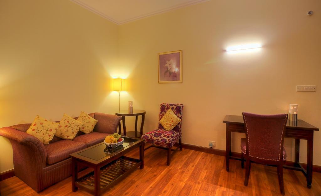 Hotel The Claremont & Convention Centre 3*