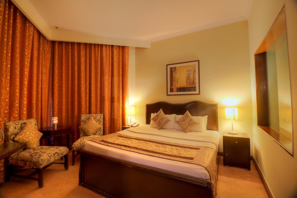 The Claremont & Convention Centre Hotel New Delhi