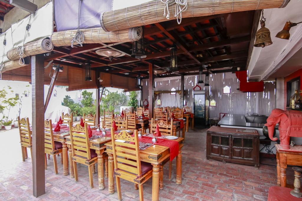 Shanti Hotel 3*