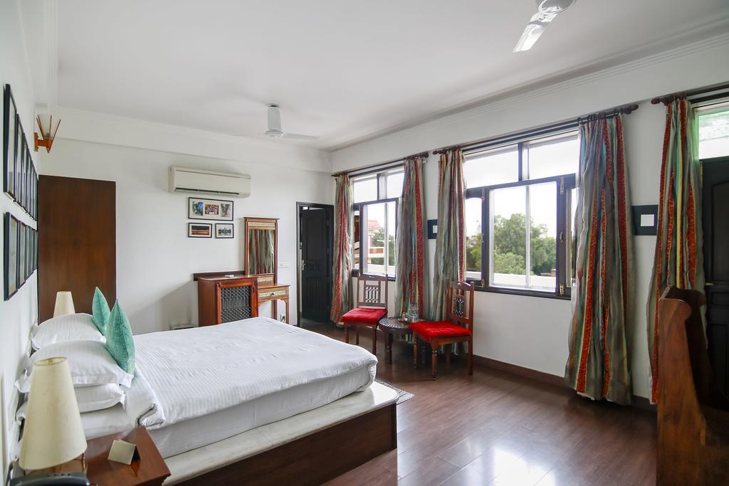 Shanti Hotel