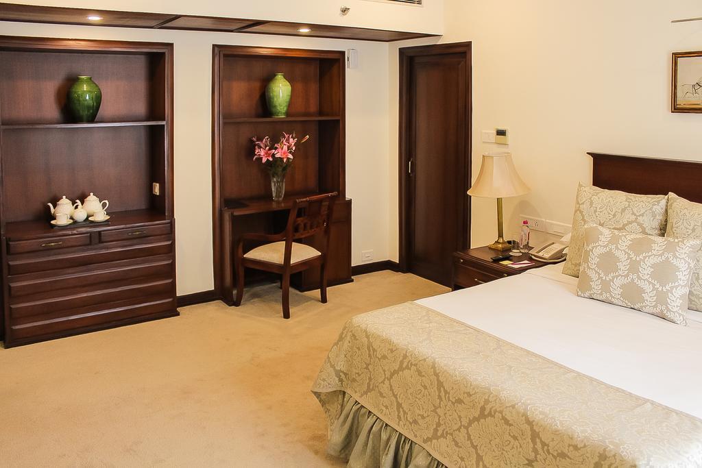 Ambassador, - Ihcl Seleqtions 5* New Delhi