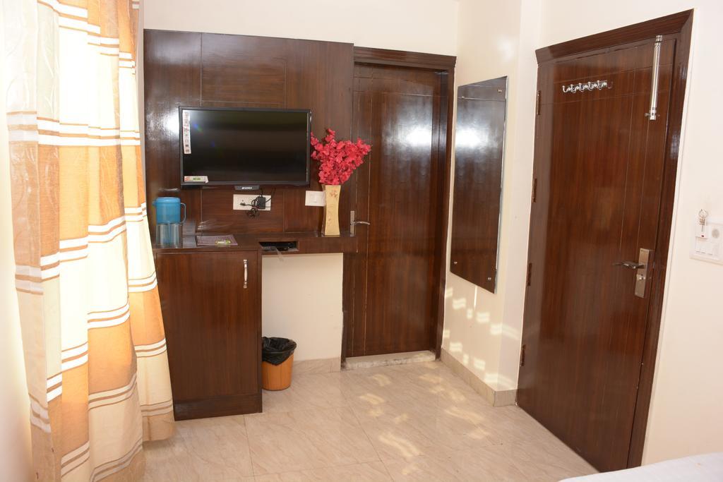 Siddhartha Tourist 3* New Delhi