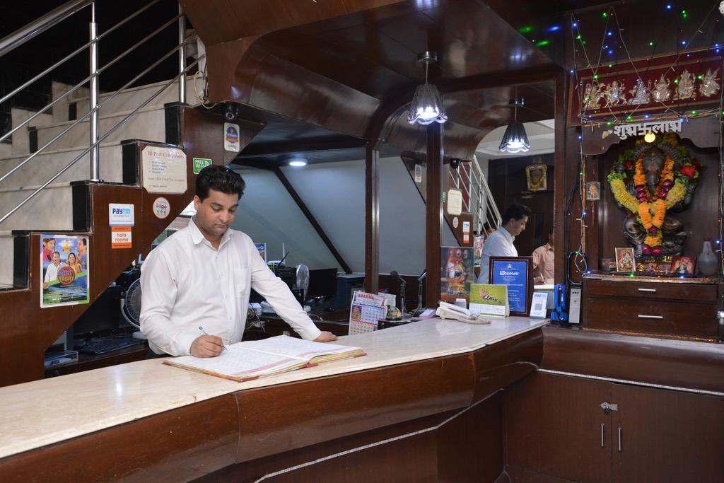 Yatri International 2* New Delhi