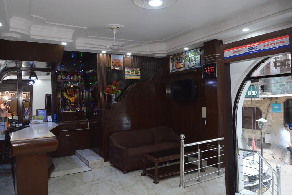 Guest house Yatri International 2*