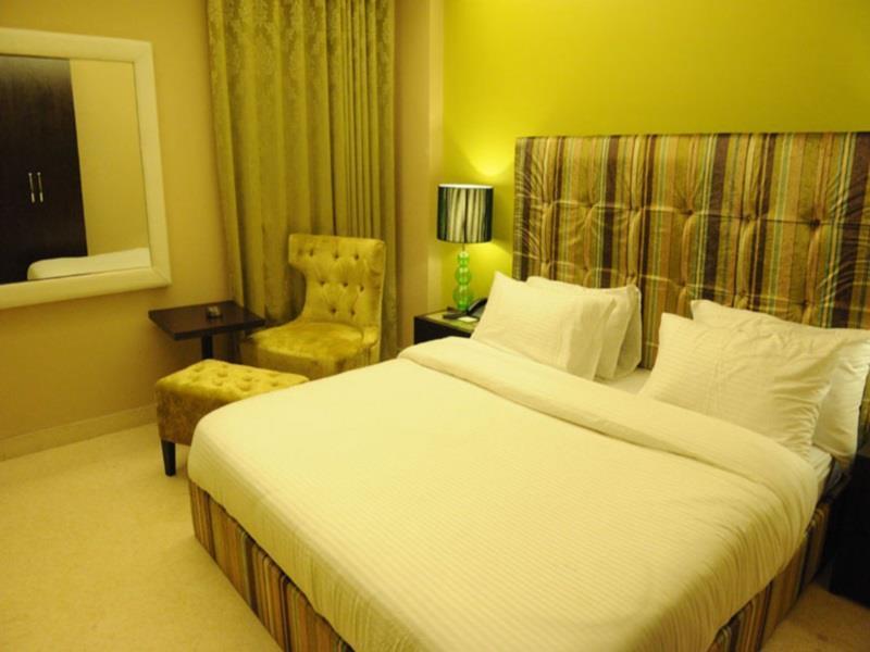 Hotel Fabhotel Cotts Vasant Kunj Nova Deli