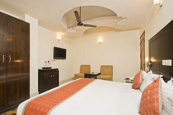 Hotel Oyo Gk 1 Premier New Delhi