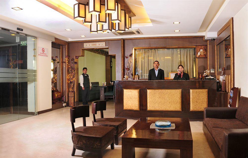 Clark Heights Hotel