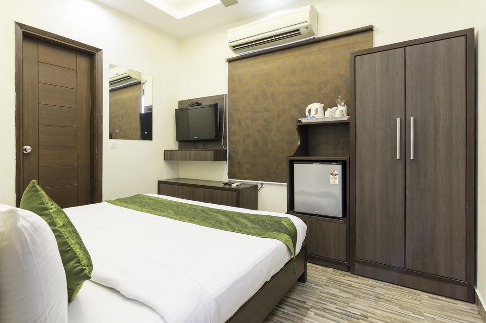 O The Olive Delhi (National Capital Territory of India)