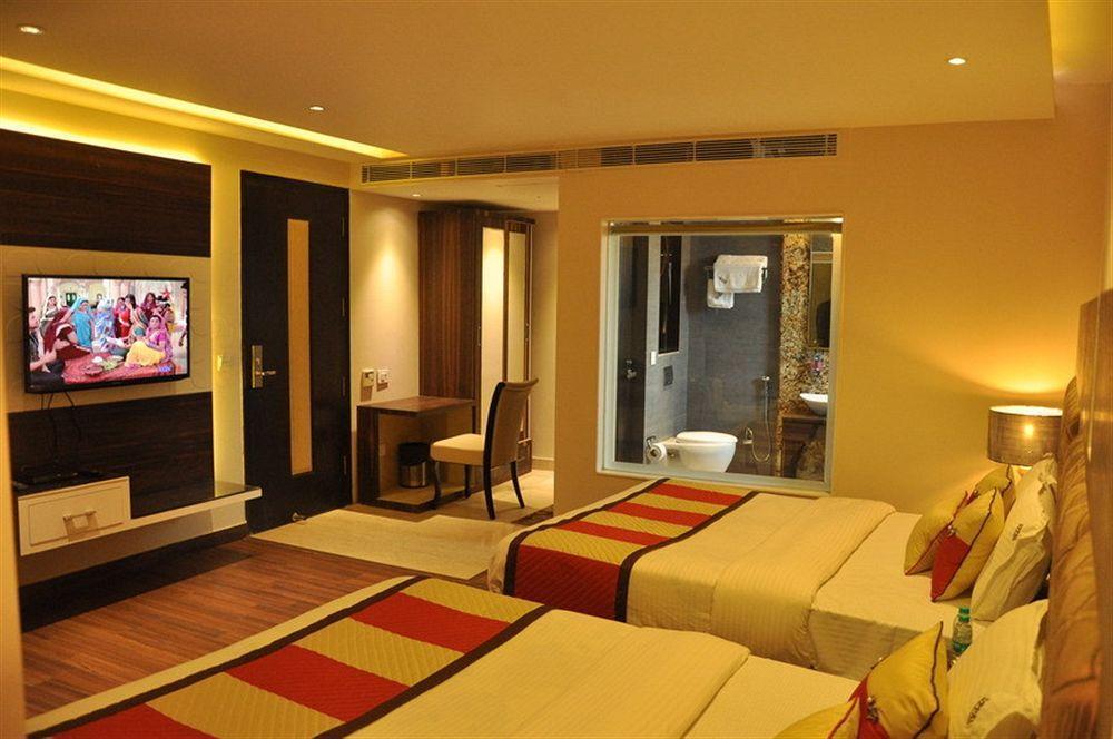 Staybook Hotel Uppal International Nova Deli