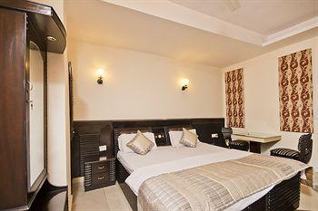 Fabexpress Rajdeep Palace