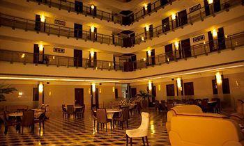Hotel Venizia Sarovar Portico New Delhi