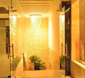 Venizia Sarovar Portico Hotel New Delhi