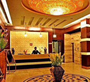 Venizia Sarovar Portico Hotel 4*