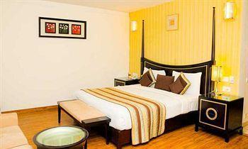 Hotel Venizia Sarovar Portico