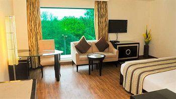Venizia Sarovar Portico Hotel