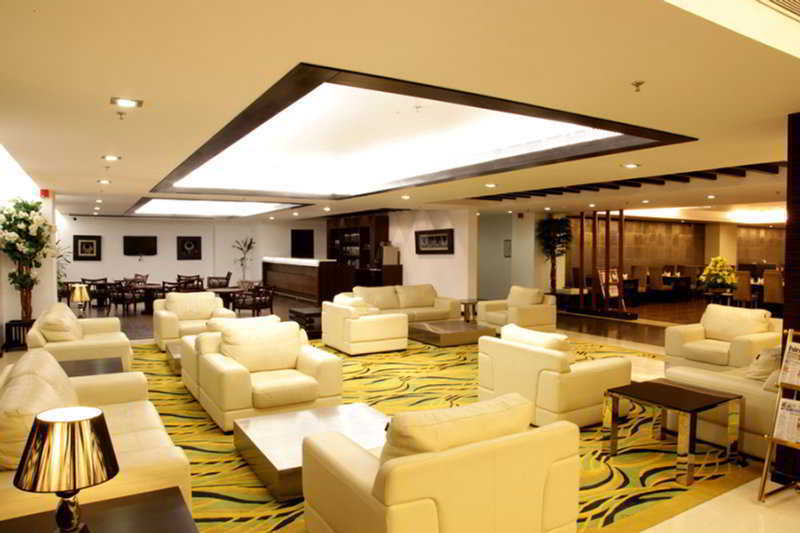 Mapple Emerald Hotel New Delhi