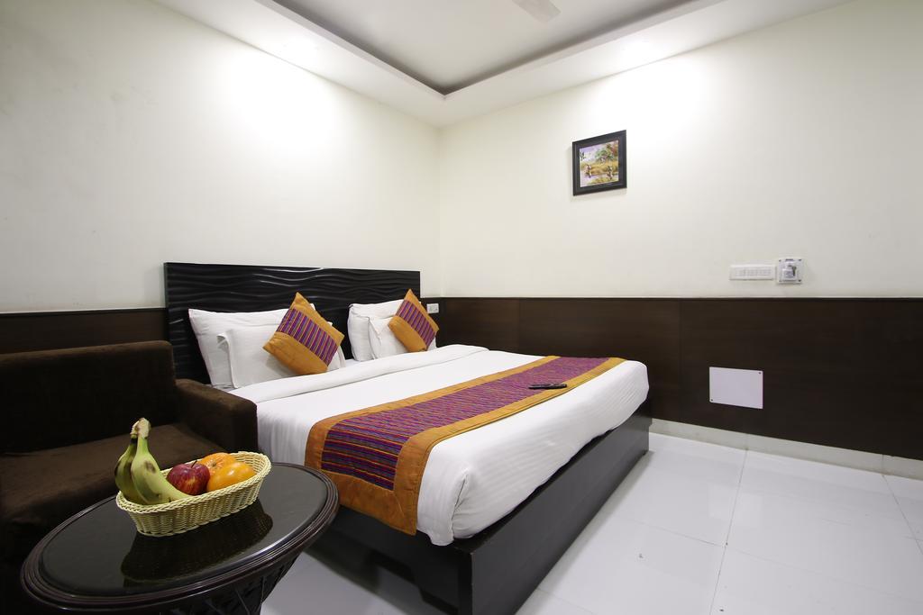 Hill Palace -near Karol Bagh Metro Station Hotel Delhi (National Capital Territory of India)