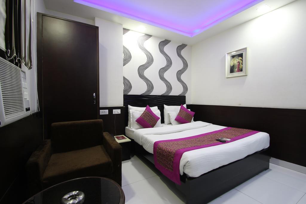 Hotel Hill Palace -near Karol Bagh Metro Station Delhi (National Capital Territory of India)