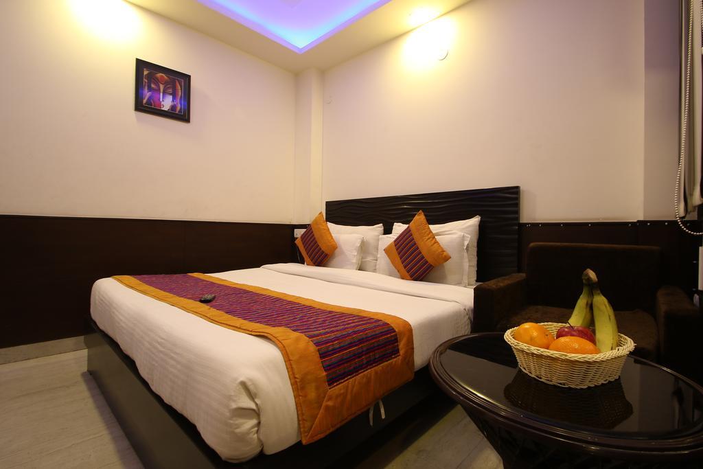 Hotel Hill Palace -near Karol Bagh Metro Station