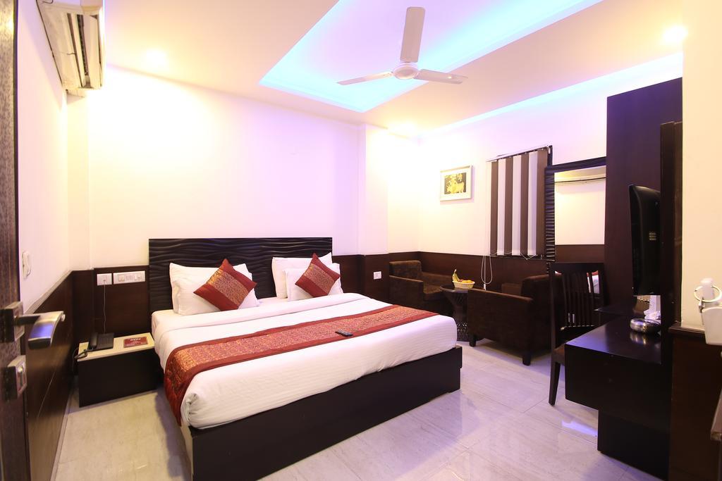 Hotel Hill Palace -near Karol Bagh Metro Station Delhi (National Capital Territory of India)