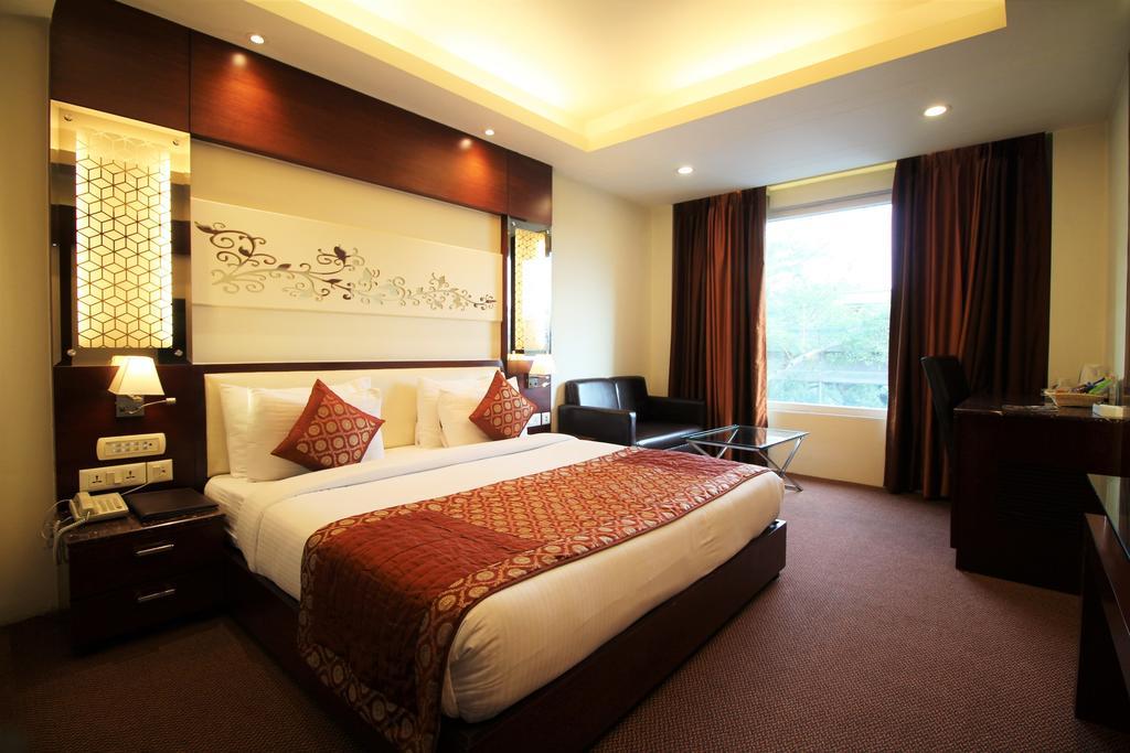 Golden Grand Hotel Delhi (National Capital Territory of India)