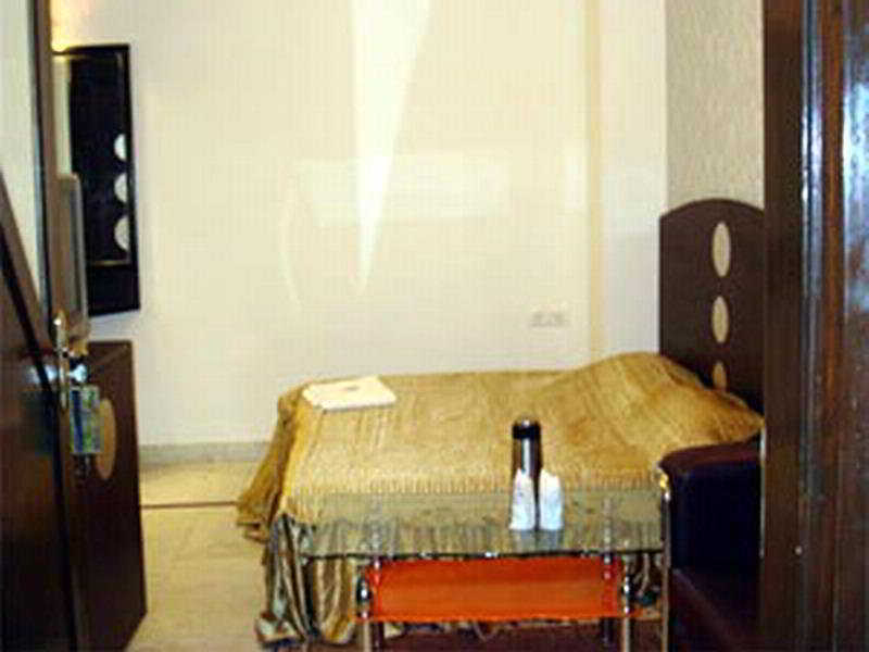 Hotel Mandakini Palace 3*