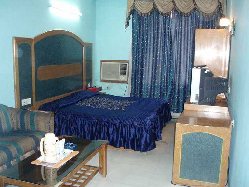 Fabhotel Ashu Palace Karol Bagh Hotel 3*