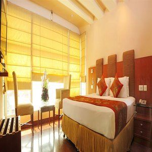 Hotel Palm Do'r Near Railway Station 3*