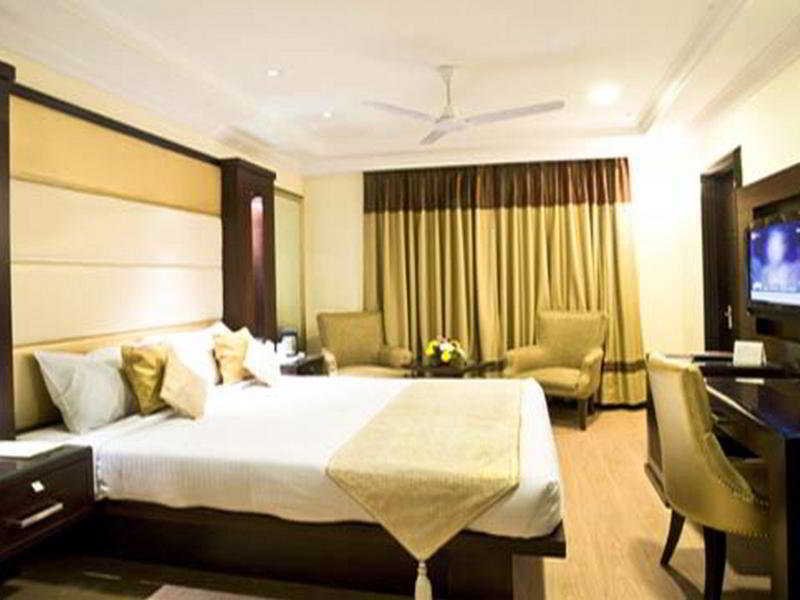 Hotel Treebo Trend Freesia New Delhi