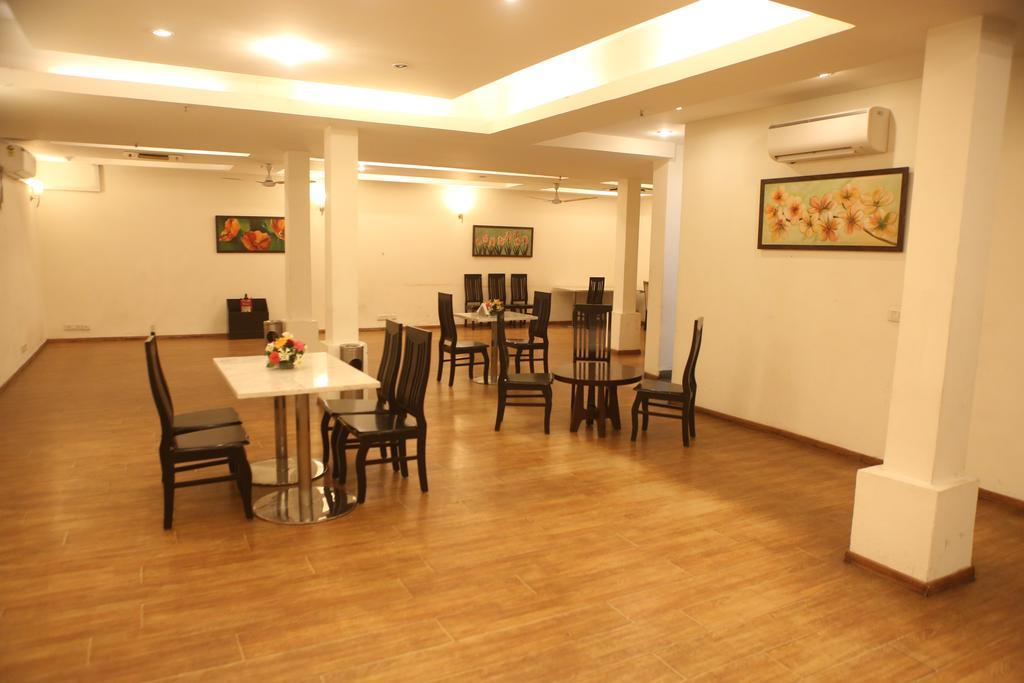 Hotel Mint Casa New Delhi