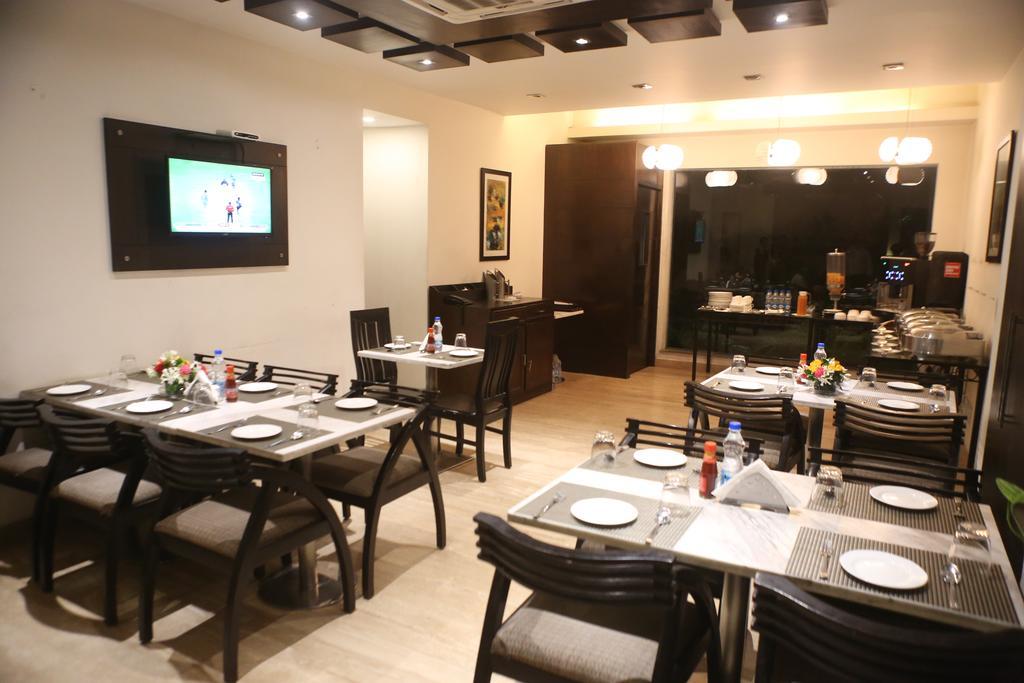 Hotel Mint Casa New Delhi