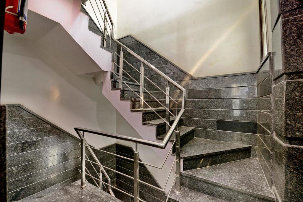 Goel Residency Hotel 2*