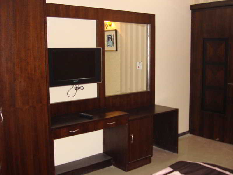 Hotel Star Plaza@new Delhi Railway Station