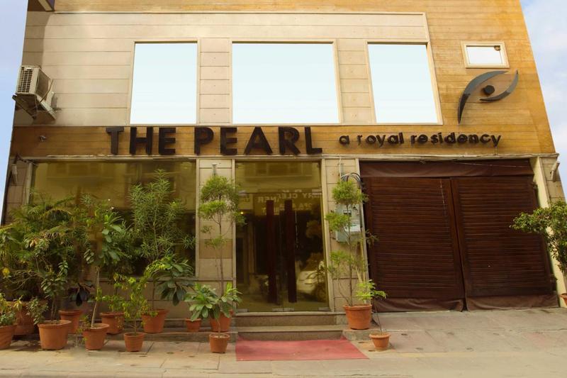 Hotel The Pearl- A Royal Residency